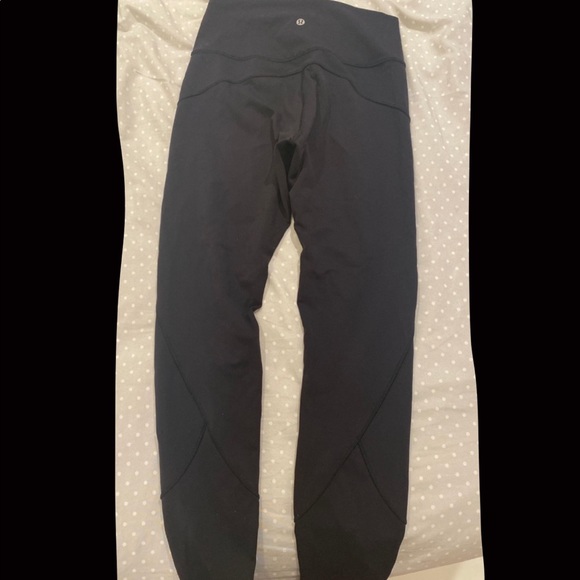 Lululemon leggings - Picture 1 of 3